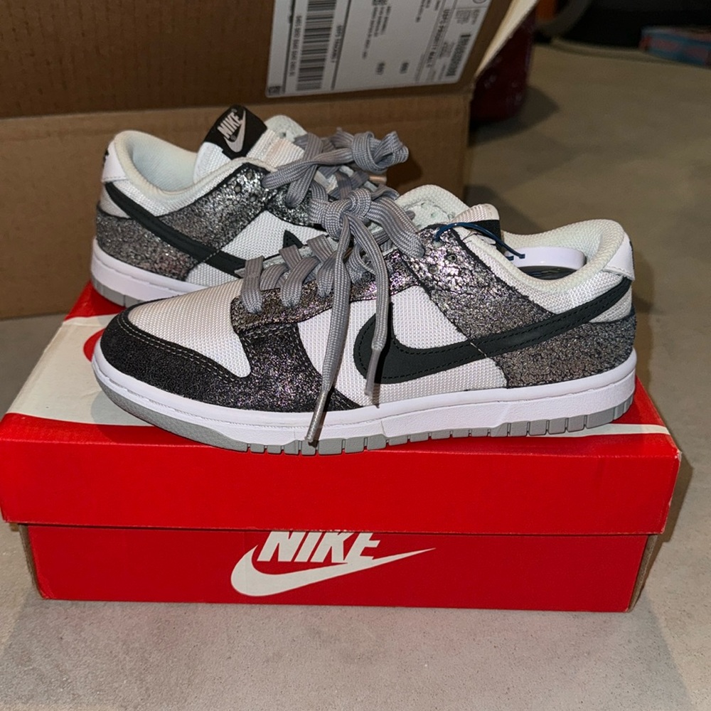 BNIB Nike Dunk Golden Gal Metallic Sneakers